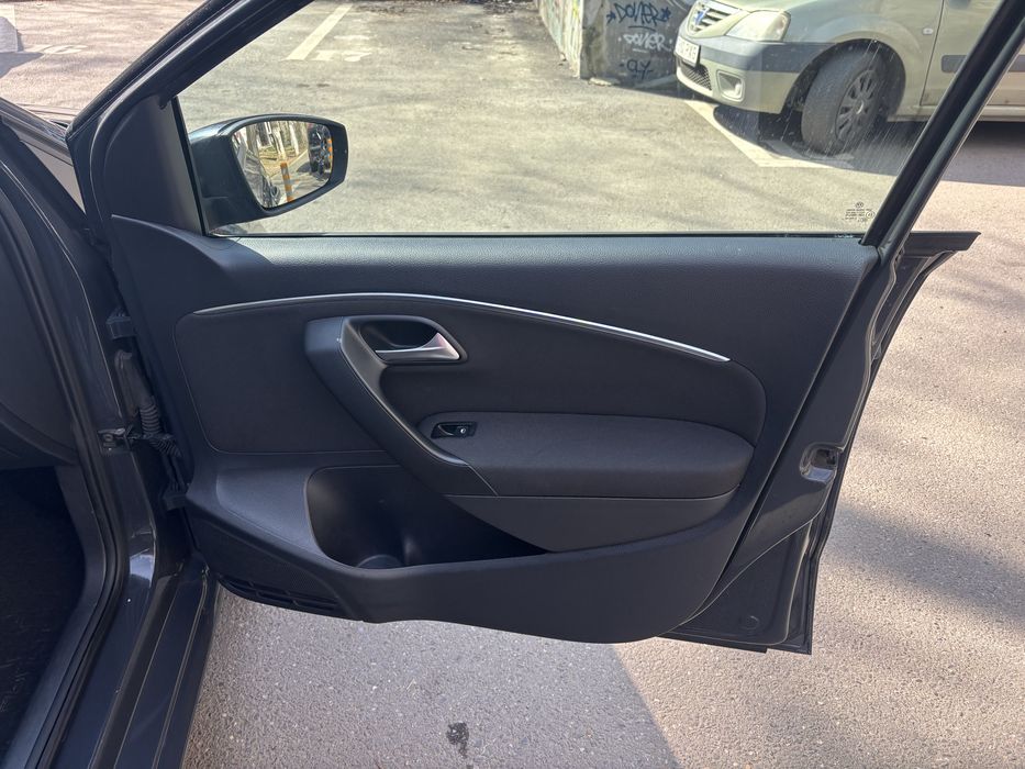 Volkswagen Polo 2015, 1.4 tdi