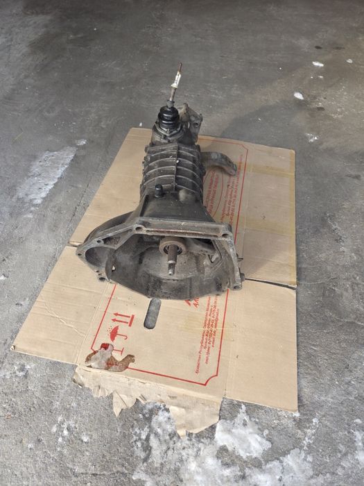 Коробка на  ниву 5 ступка