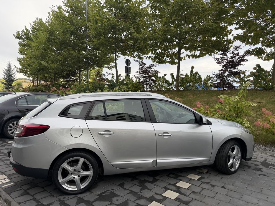 RENAULT Megane 2012 — imagine 4