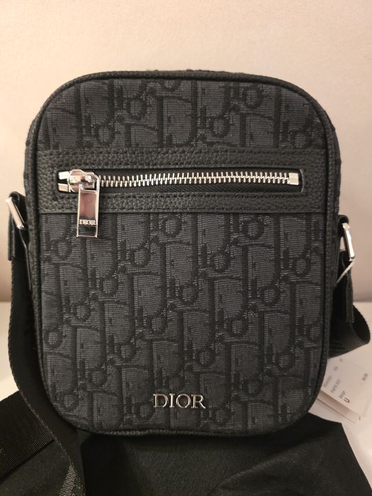 Dior crossbody чанта – черна, с dust bag
