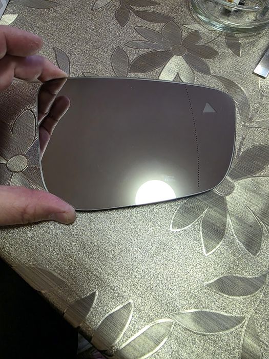 Дясно cтъклo за огледалo за BMW