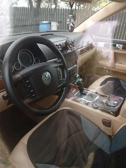 Tuareg an 2005 motor.2.5 vând sau schimb