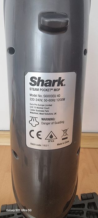 Vând mops electric cu aburi SHARK