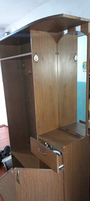 Продам шкаф прихожка