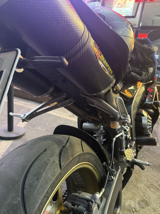 Yamaha r1 matatsikl