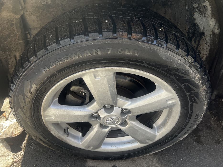 Диский 17 р оригинал тойота рав4 обмен вариант