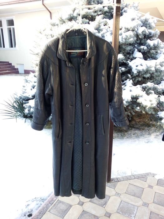 Palto sotiladi razmer 50-52 Italy 100 ming+tufli tapochalar BEPUL