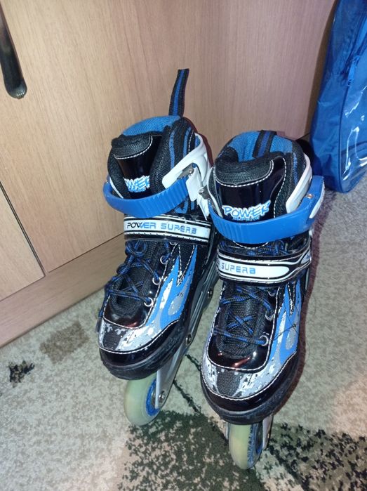 Продам детские коньки