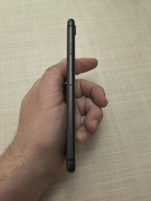 iPhone 8, 256GB, Stare bună – Baterie 88%