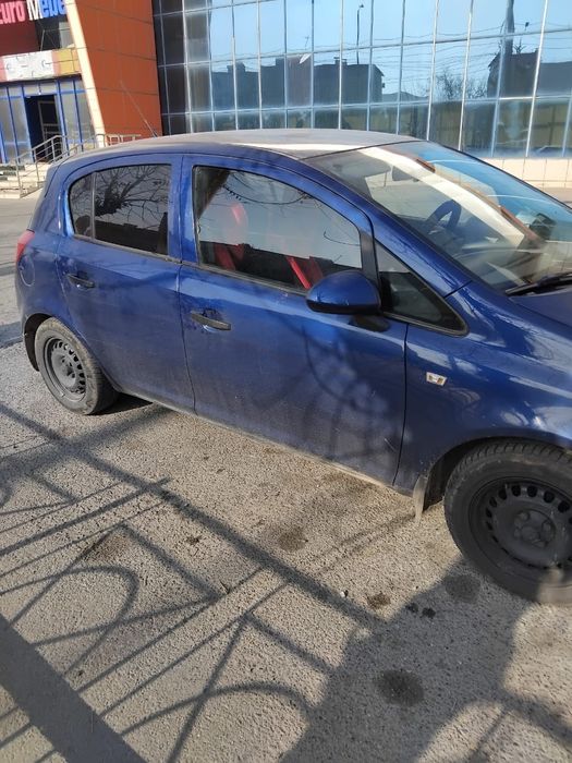 Опел Корса 2008 год