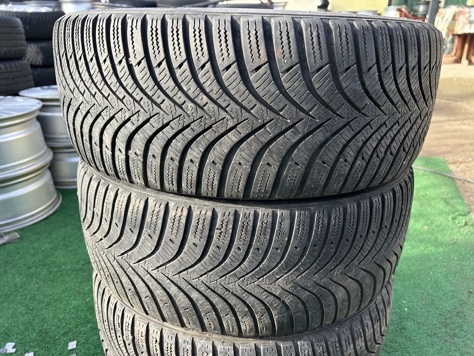 4 зимни гуми hankook 195 45 16