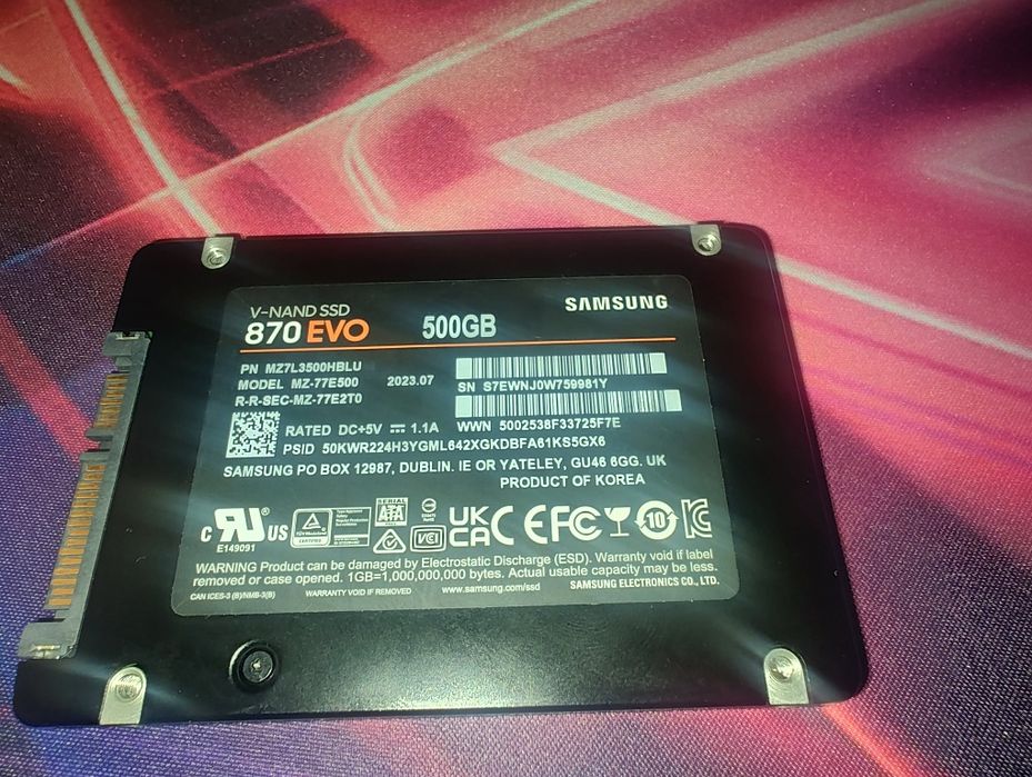 SSD Samsung 870 EVO 500GB CA NOU  10 ore utilizare