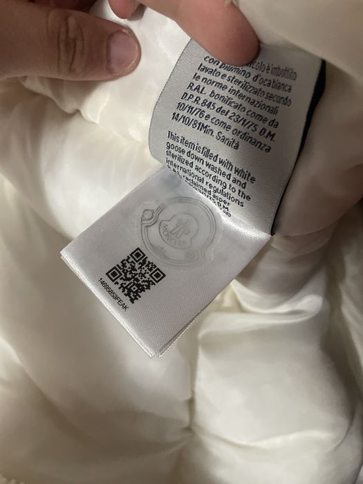 Geaca De Blana Dama Moncler.