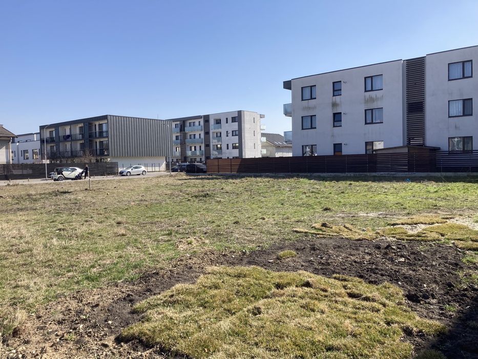 Proprierate 700mp. parcela Ghimbav Florilor. P+2