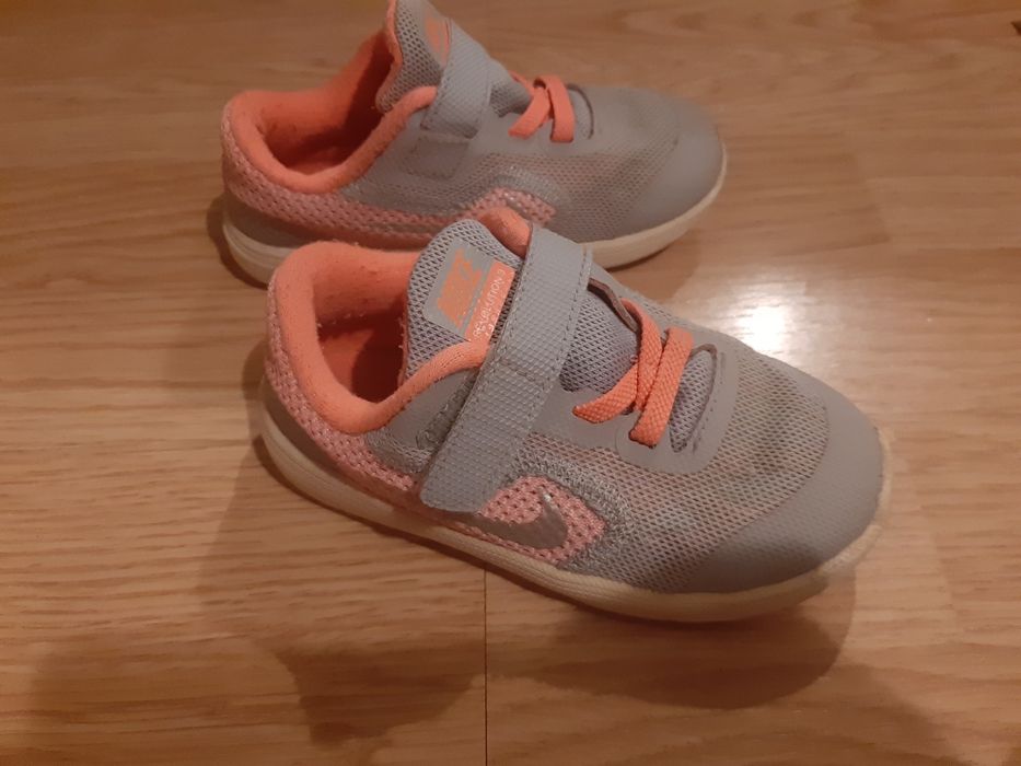 Lot incaltaminte marimea 25, Zara, Nike, Reserved