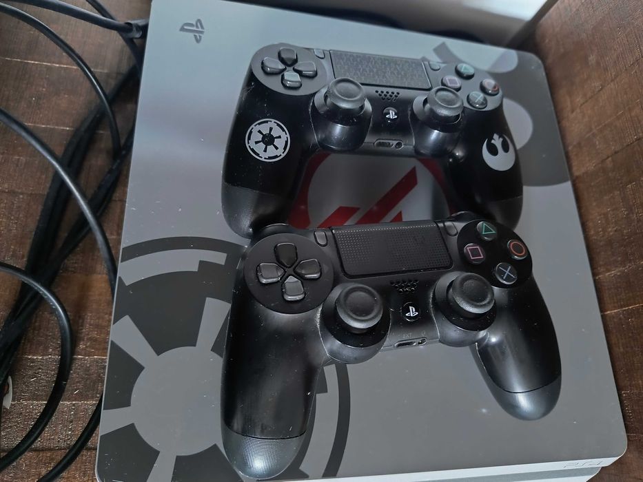 Playstation 4 Slim Battlefront Edition 1tB+1 controller+1joc 650 lei