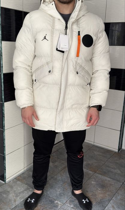 Geaca jordan cu doua fete rara marimea XL noua