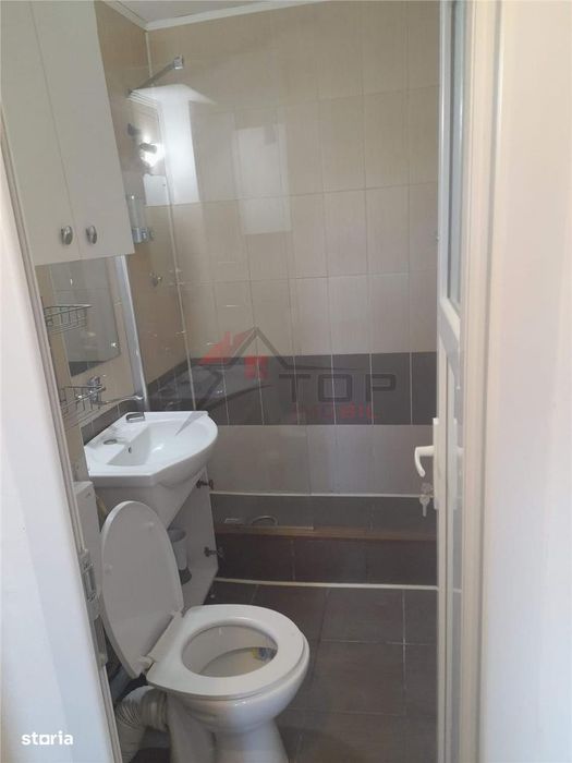 Podu Ros - 2 camere de inchiriat, mobilat utilat, liber