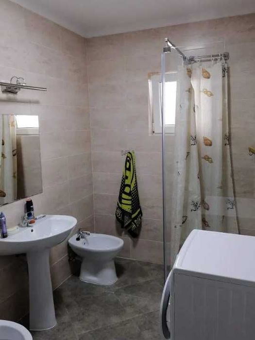 Дава се под наем Тристаен апартамент в Пловдив, Център - 90 кв.м за 331.5 € - Снимка #4