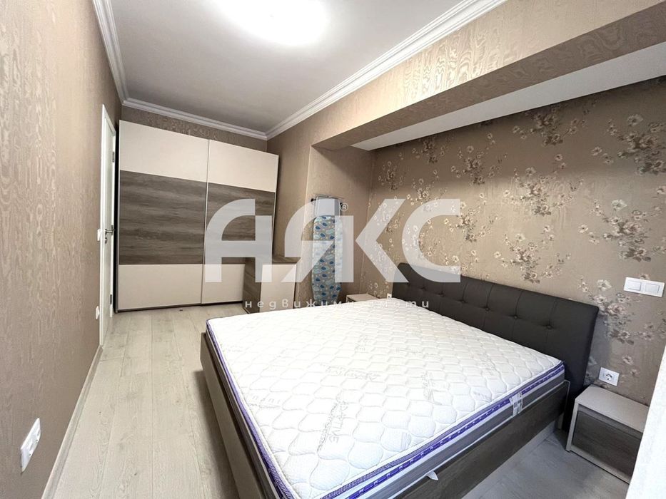 Дава се под наем Двустаен апартамент в София, Красно село - 70 кв.м за 698.19 € - Снимка #4