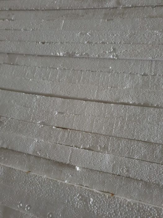 Пенопласт б/у, в отличном состоянии.