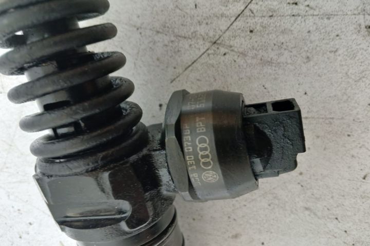 Injector motorina 038 130 073 BP  / CT Audi A4 B7
