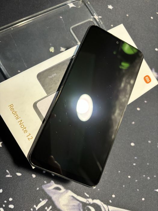 Продам телефон  Redmi note 12