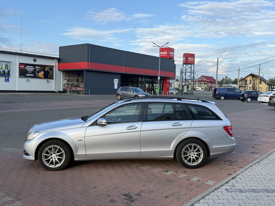 Mercedes-Benz C200 CDI (2011) – 2.2 Diesel, 136 CP – Foarte întreținut