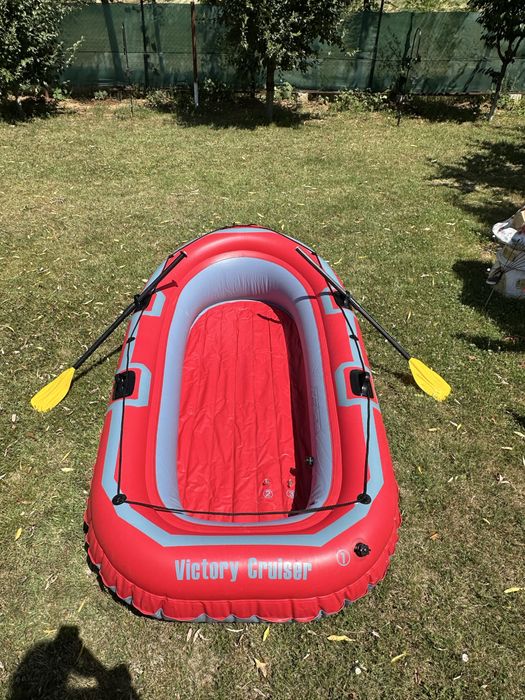 Barca gonflabila 4 persoane