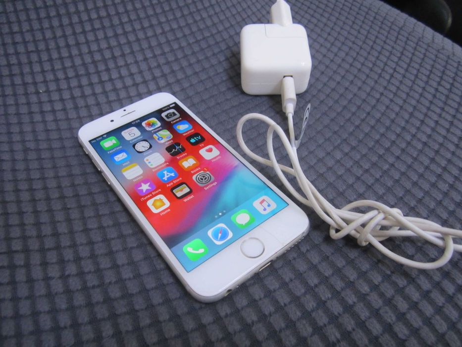iPhone 6 64GB 89% батерия