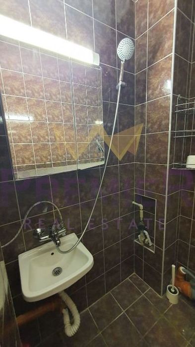 Дава се под наем Двустаен апартамент в Варна, Операта - 60 кв.м за 612 € - Снимка #9