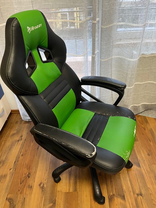 Vand scaun gaming Arozzi negru/verde
