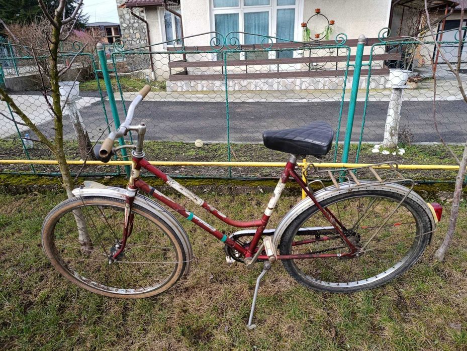 Vând bicicletă 200 lei