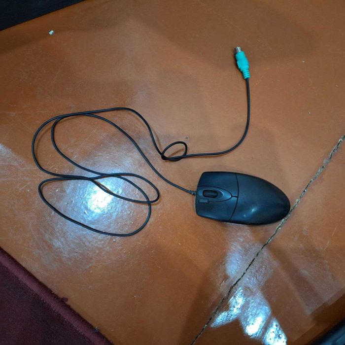 КОМПЛЕКТ КОМПЬЮТЕРА! Дисплей, мышь, клавиатура, блок!