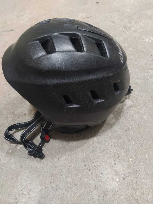 Каска ски/сноуборд размер М