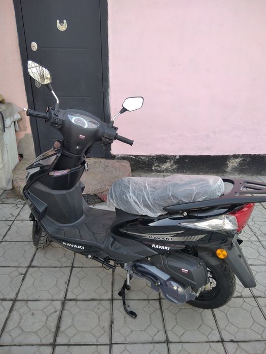 Скутер KAVAKI M8