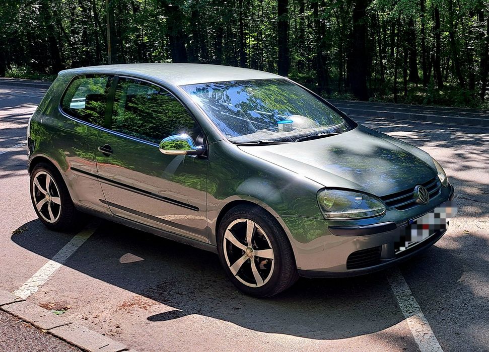 De vânzare Golf 5