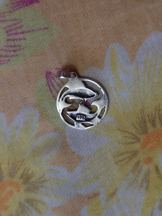 Зодиакален медальон