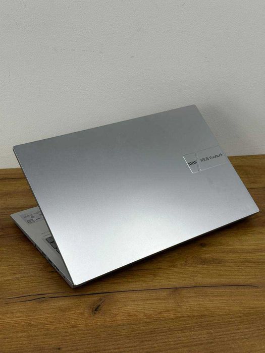 Asus Vivobook Core 5 ultra