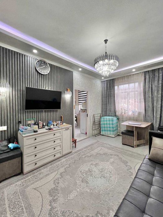 мост Текстиль, ул.Шота Руставели  1/2/4  30 м²