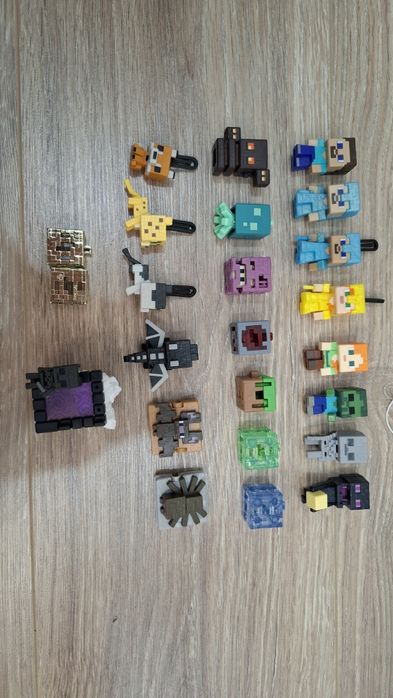 Фигурки Kinder MineCraft