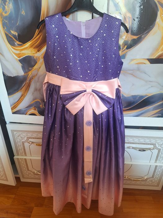 вечернее платье,сдам в аренду.