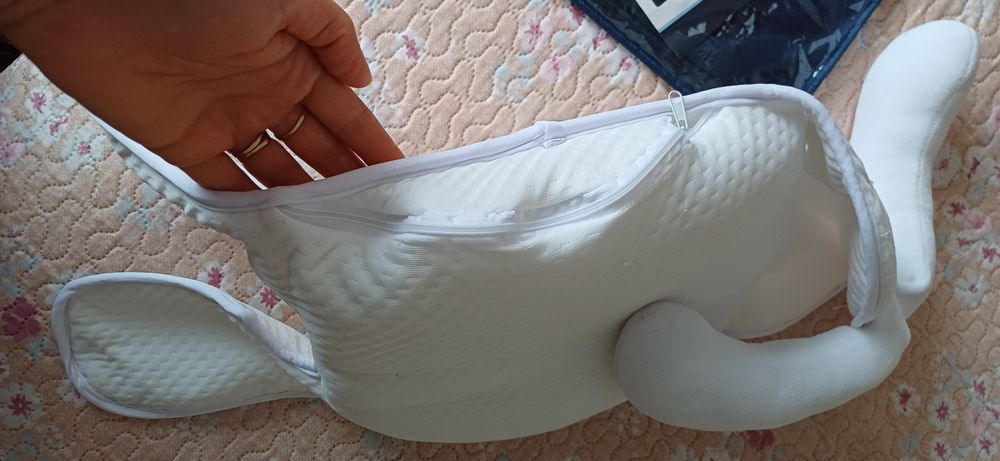 Детска възглавница за стол за кола с функция за предпазване на кръста