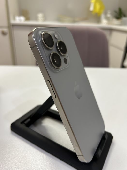 Apple iphone 15 pro