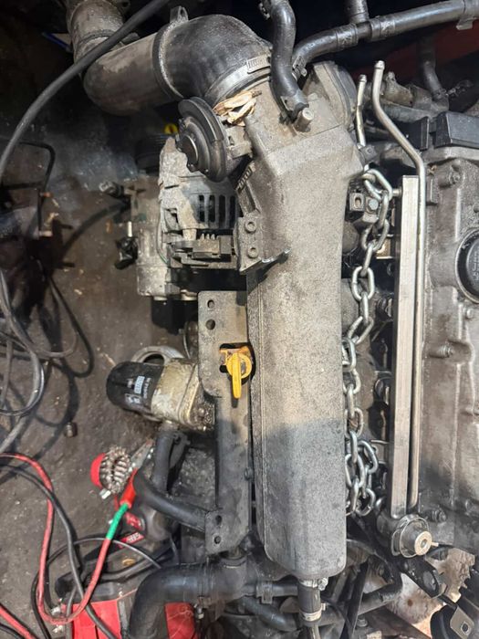 Двигател 1.8Т AGU + кутия 5 степенна ECW