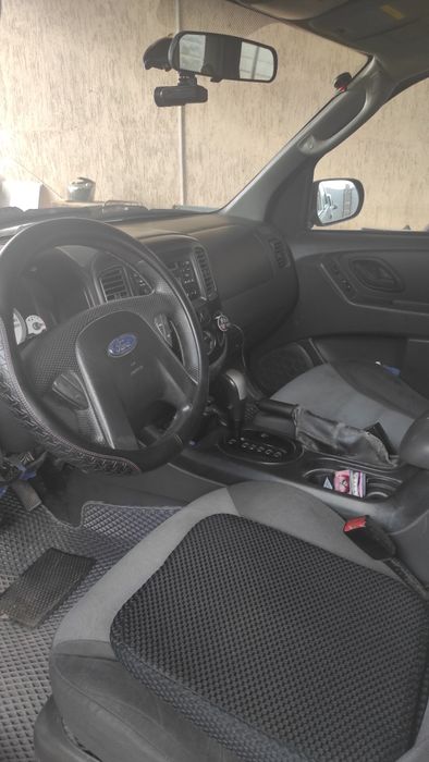 Продам Форд Escape 2005 3литр