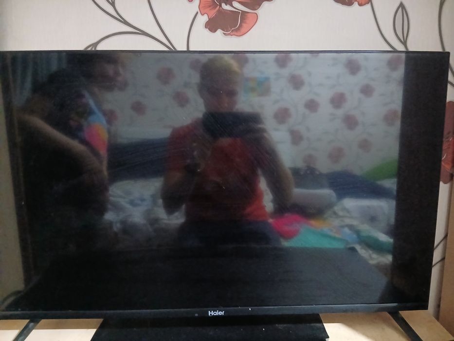 Продам Смарт тв телевизор