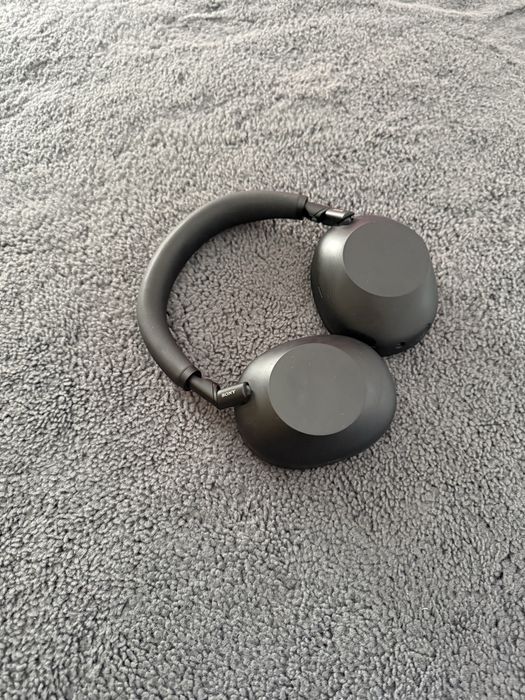 Sony WH-1000 XM6