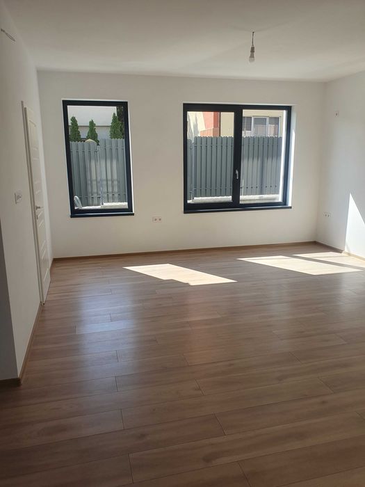 Vand jumatate duplex