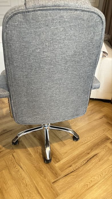 Кресло офисное серое